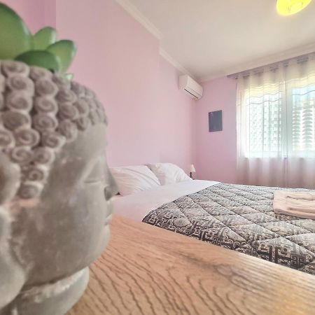 Sandra'S Apartment In Tirana Center 外观 照片