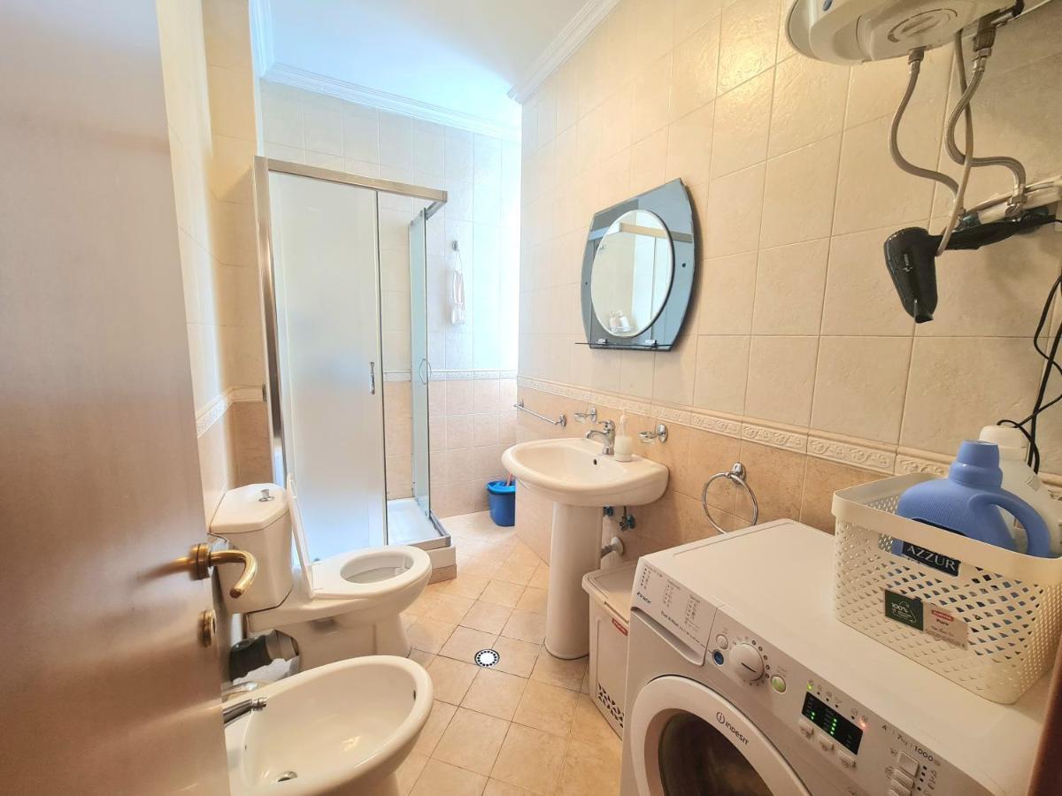 Sandra'S Apartment In Tirana Center 外观 照片