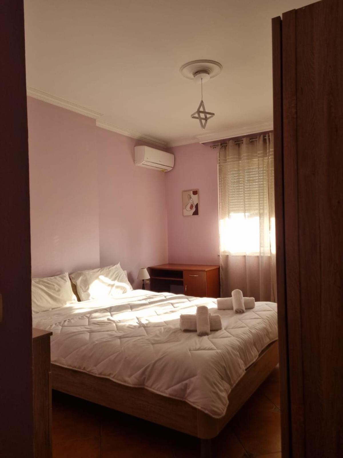 Sandra'S Apartment In Tirana Center 外观 照片