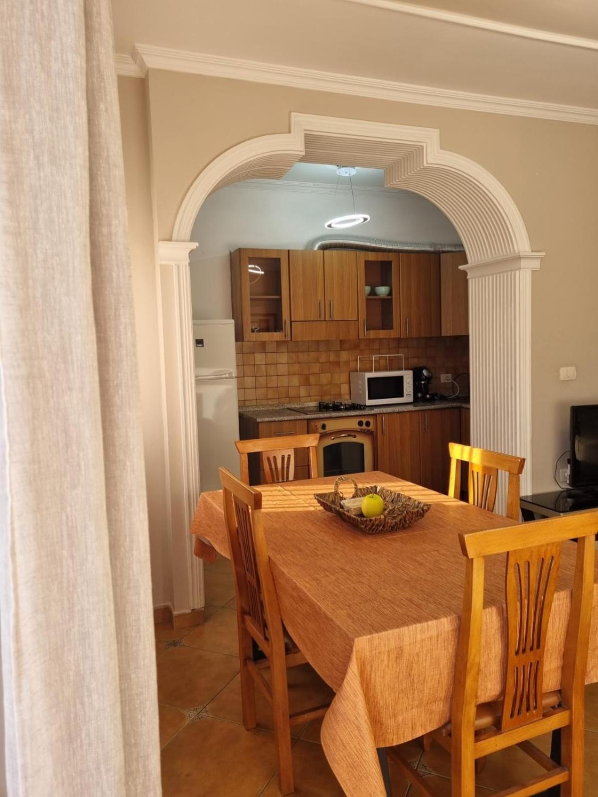 Sandra'S Apartment In Tirana Center 外观 照片